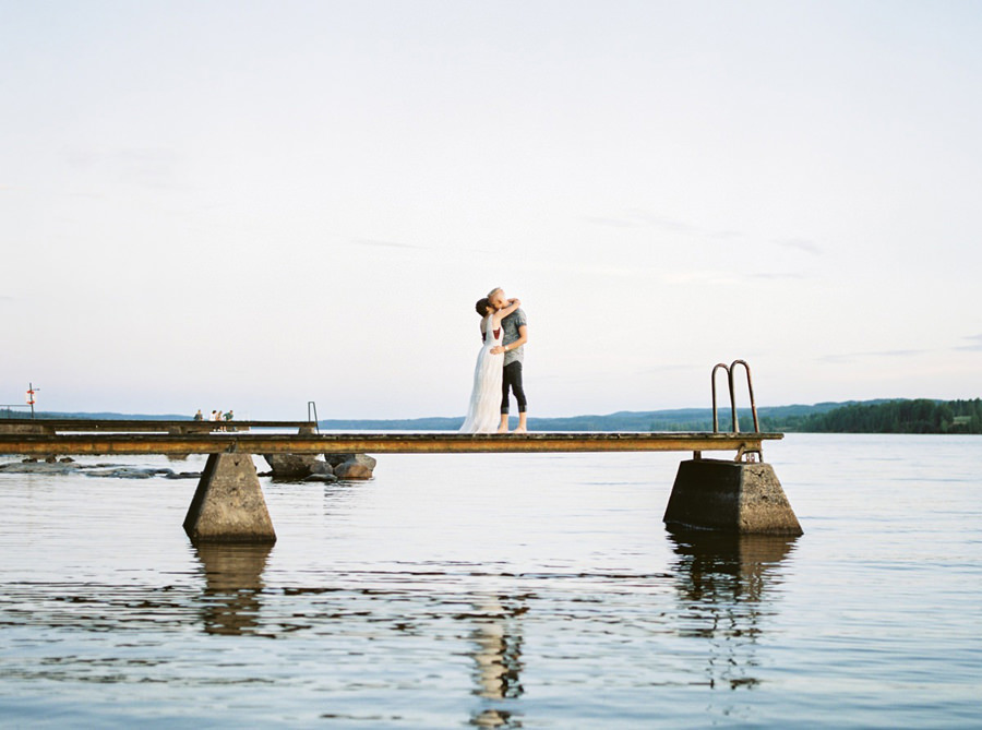 Honeymoon Session in Sunne Sweden, Sweden Sweetheart Session, Sunne Anniversary Session, Sweden Couple Session, Sweden Anniversary Session, Sweden Wedding Photographer, Lake Anniversary Session Europe, Fine Art Film, Film Honeymoon Session, Cute Couple Poses, Romantic Engagement Poses, Bride and Groom Poses, Film Photography, Short Hair Bride, Cancer Survivor, Swedish Groom, Europe Honeymoon Session, Europe Anniversary Session, Ball Photo Co